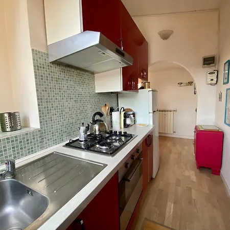 Appartamento Cozy With Terrace In *