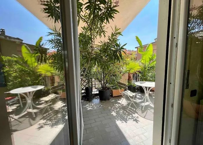 Appartamento Cozy With Terrace In *